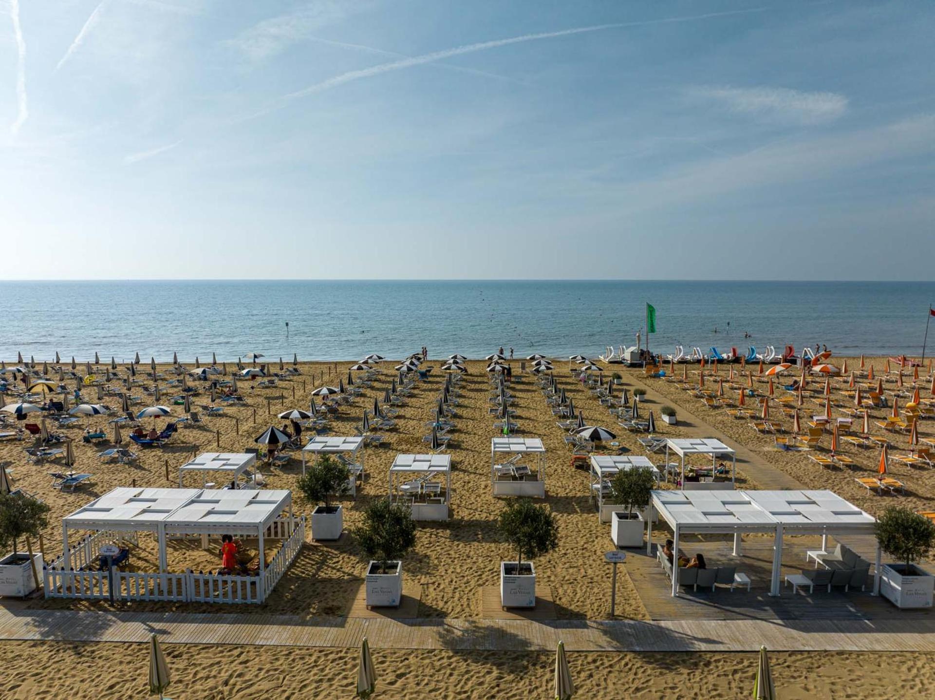 Hotel Las Vegas Bibione Exterior photo